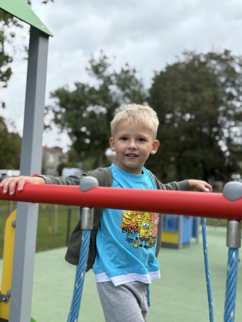 6a7a2e0d-1740-4ac9-afa6-053c16b9df35