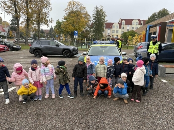 6bb91a9b-0d3a-4897-b896-2f22c9688097