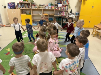 8794f24d-e8ab-4a39-ac74-3f691cd8b934