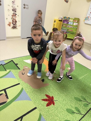 d723efa1-27d7-46d9-a845-f9c0a84b833b