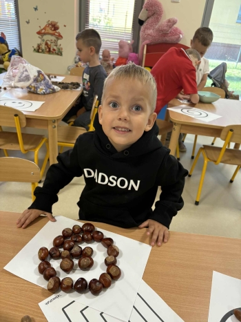 e7ef2bd3-aad8-4f98-ad62-9c070208956a