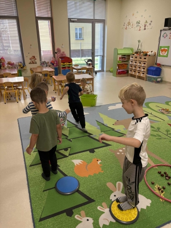 eba85221-11ff-4f8f-9a65-391437c5e587