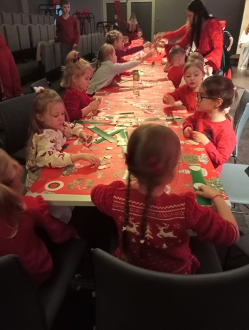 590570987_1384070060171525_7149246533030189292_n