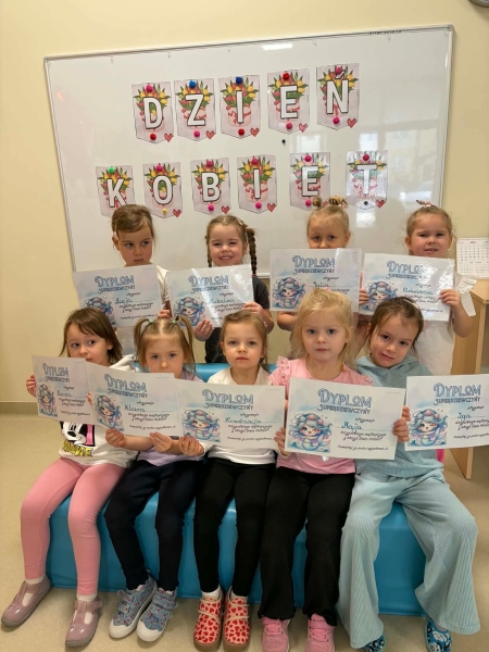 Dzień Kobiet w przedszkolu 